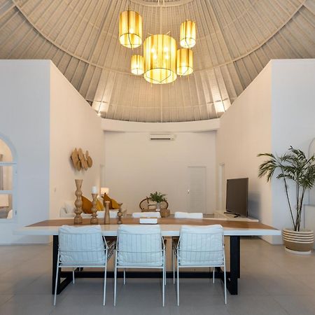 Villa Weiss Berawa Canggu  Ngoại thất bức ảnh