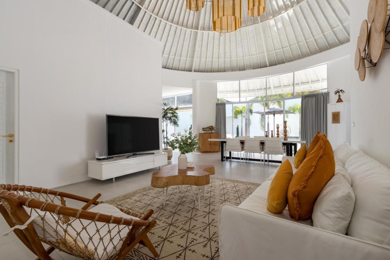 Villa Weiss Berawa Canggu  Ngoại thất bức ảnh