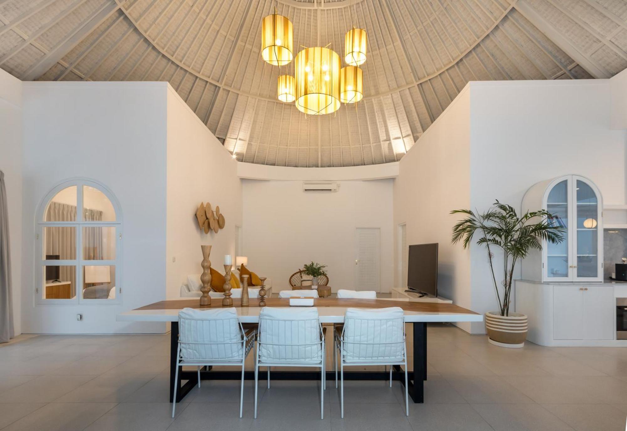 Villa Weiss Berawa Canggu  Ngoại thất bức ảnh