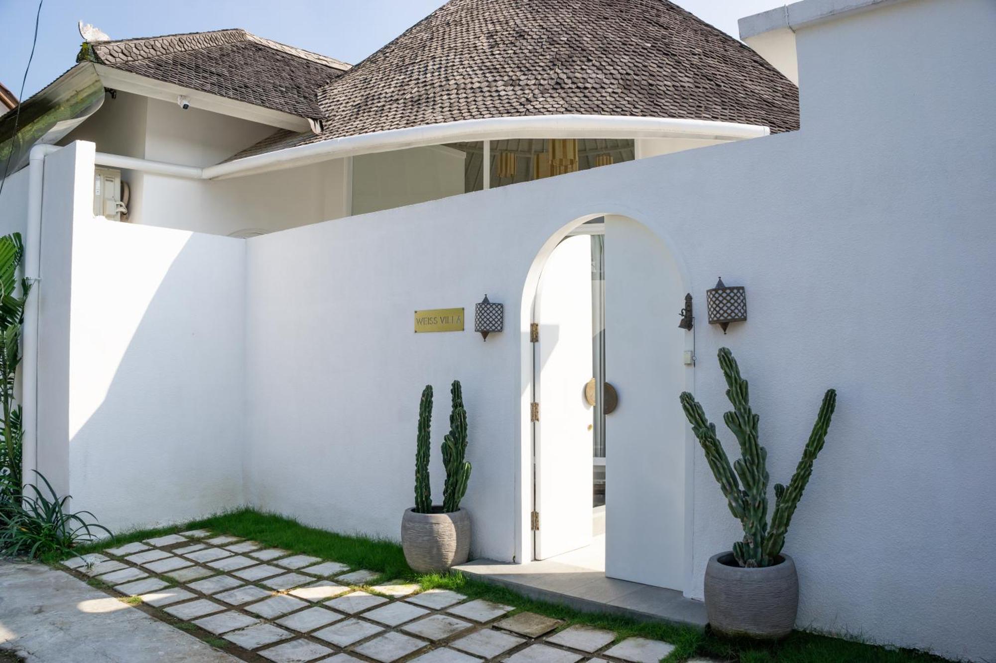 Villa Weiss Berawa Canggu  Ngoại thất bức ảnh