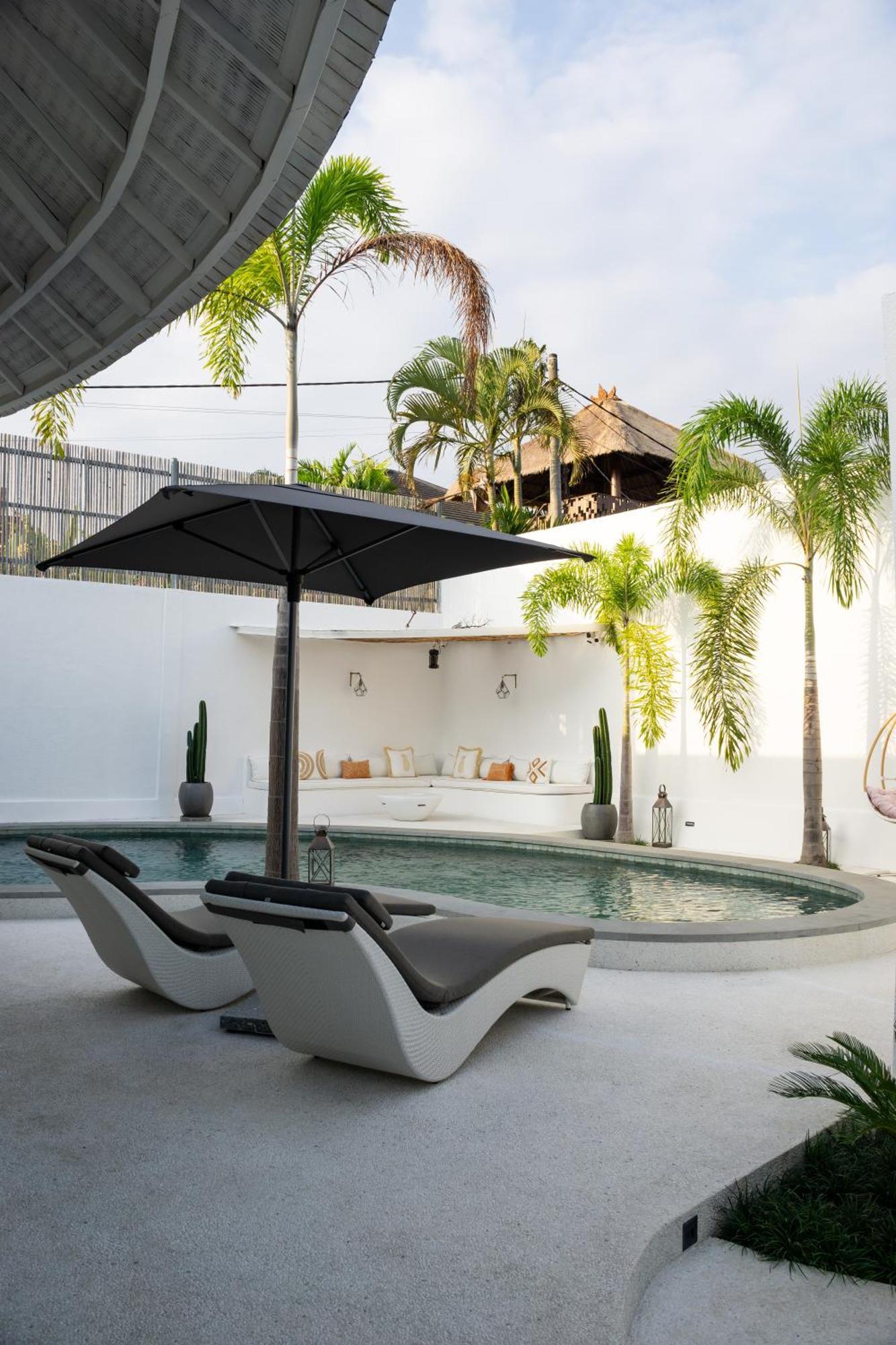 Villa Weiss Berawa Canggu  Ngoại thất bức ảnh