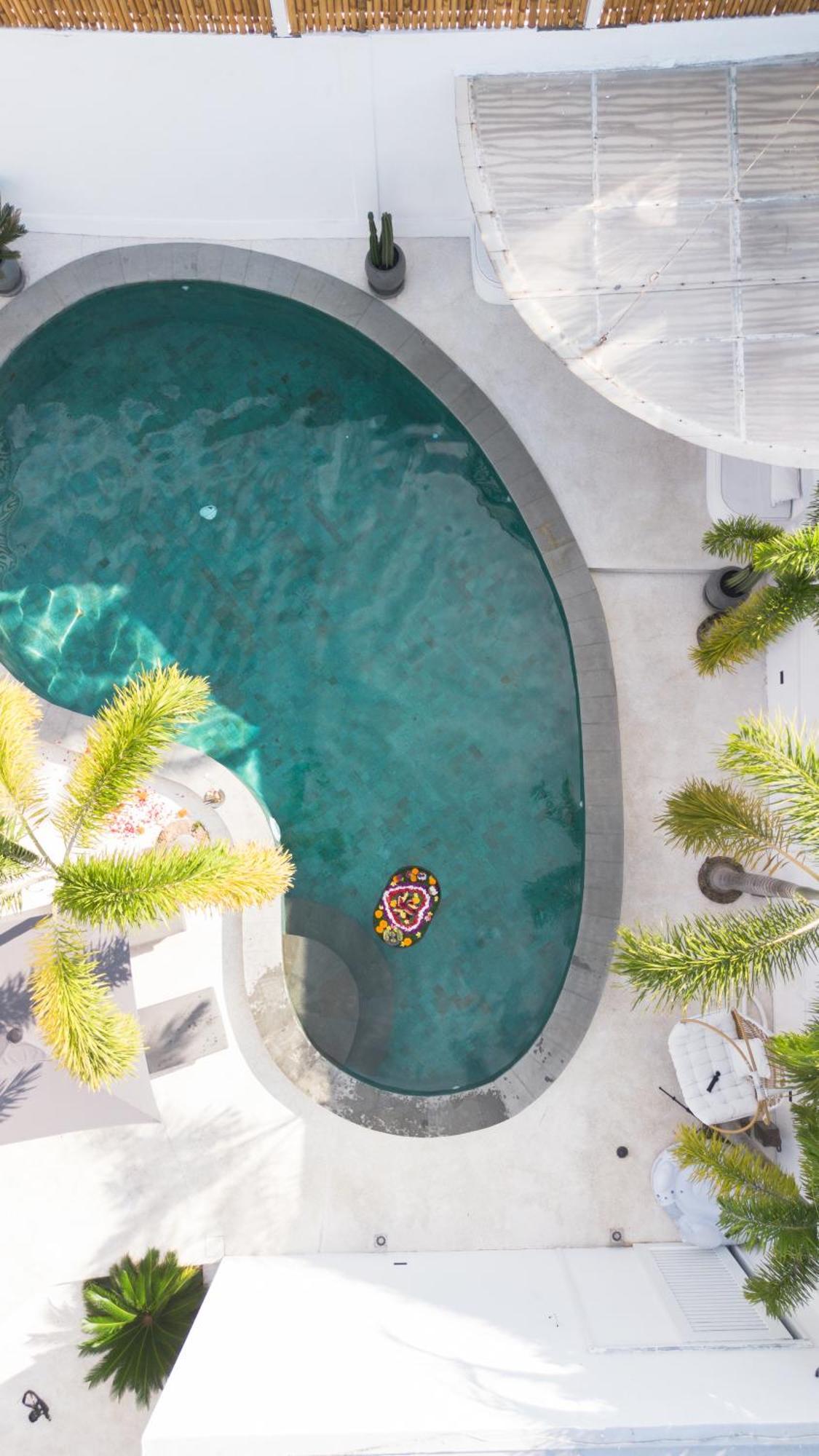 Villa Weiss Berawa Canggu  Ngoại thất bức ảnh